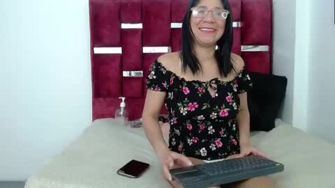 Snapshot of pamelacruzthx chatting on October 2025 01:49:02 AM pamelacruzthx online show from October 2025 01:49:02 AM