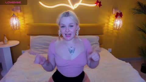 Pamella online show from January 2025 01:19:01 AM