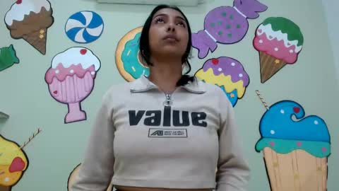 pamelaskiny20 online show from May 2026 02:53:02 AM