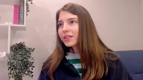 Snapshot of pamilarakestraw chatting on September 2025 06:11:02 PM daniella online show from September 2025 06:11:02 PM