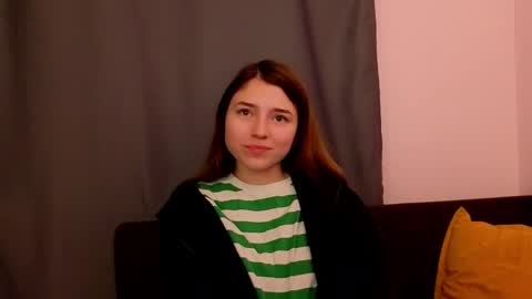 Snapshot of pamilarakestraw chatting on October 2025 10:54:02 PM daniella online show from October 2025 10:54:02 PM