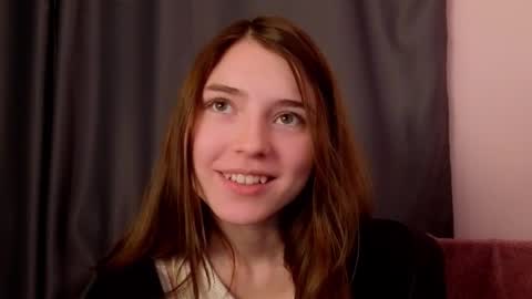 Snapshot of pamilarakestraw chatting on October 2025 07:52:01 PM daniella online show from October 2025 07:52:01 PM