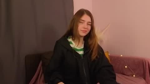 Snapshot of pamilarakestraw chatting on November 2025 07:45:01 PM daniella online show from November 2025 07:45:01 PM