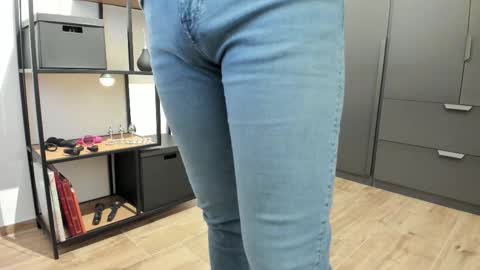 pampersandspanking online show from February 2026 06:09:01 PM