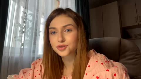Snapshot of pamulahallquist chatting on May 2026 03:09:01 PM Lia online show from May 2026 03:09:01 PM