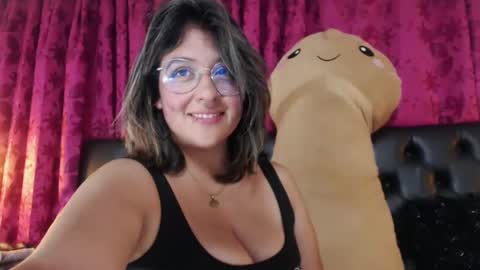 Snapshot of pandoracherry chatting on January 2025 02:15:02 AM Pandora online show from January 2025 02:15:02 AM