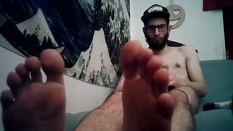 Snapshot of pantslesstraveler_plt chatting on December 2024 07:16:02 AM PantsLessTraveler online show from December 2024 07:16:02 AM