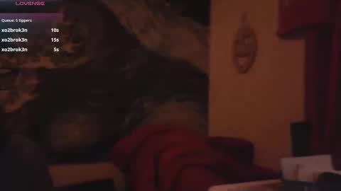 Snapshot of pantslesstraveler_plt chatting on December 2024 11:39:01 AM PantsLessTraveler online show from December 2024 11:39:01 AM