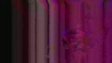 Snapshot of pantslesstraveler_plt chatting on January 2025 12:59:01 PM PantsLessTraveler online show from January 2025 12:59:01 PM