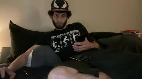 Snapshot of pantslesstraveler_plt chatting on September 2025 05:59:02 PM PantsLessTraveler online show from September 2025 05:59:02 PM