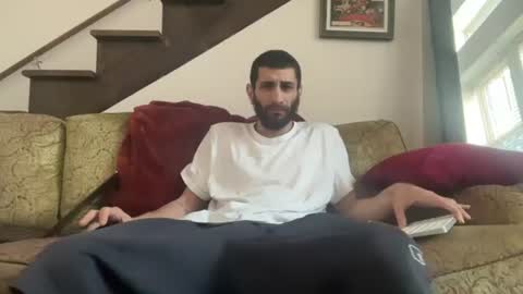 Snapshot of pantslesstraveler_plt chatting on July 2026 12:34:02 PM PantsLessTraveler online show from July 2026 12:34:02 PM
