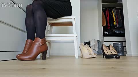 Snapshot of pantyhose_ggggg chatting on February 2025 11:27:02 AM pantyhose_ggggg online show from February 2025 11:27:02 AM