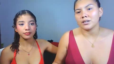 Snapshot of pao2helena chatting on February 2026 05:39:01 AM pao2helena online show from February 2026 05:39:01 AM