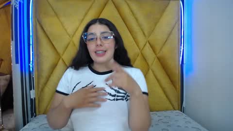 Paola Lyon online show from February 2025 09:58:02 PM