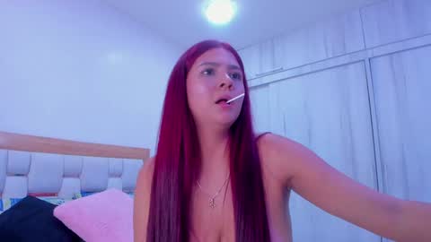 Paola  online show from December 2024 08:10:02 PM
