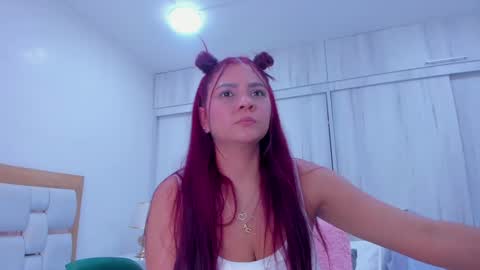 Paola  online show from December 2024 06:16:01 PM