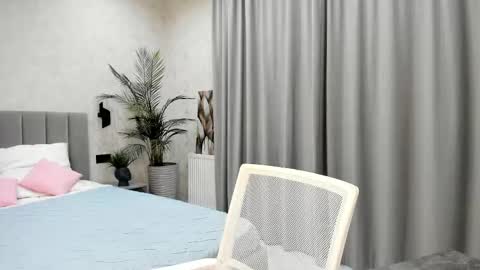 Melena online show from December 2025 08:32:02 AM