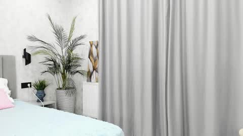 Melena online show from January 2026 08:40:02 AM