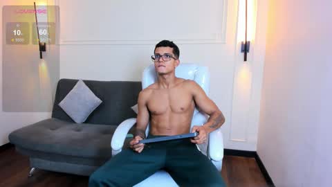 Ryan And Casper online show from November 2025 09:14:01 PM