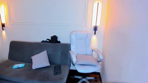 Ryan And Casper online show from December 2025 08:14:02 PM