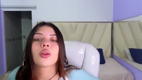 Amy and my doll online show from December 2024 03:42:01 AM