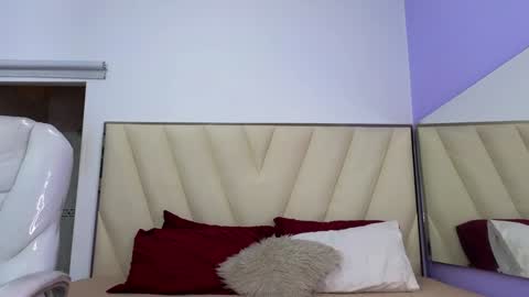 Amy and my doll online show from January 2025 07:05:01 AM