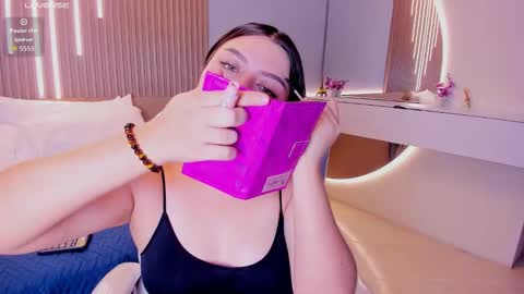 Amy and my doll online show from October 2025 03:38:02 AM