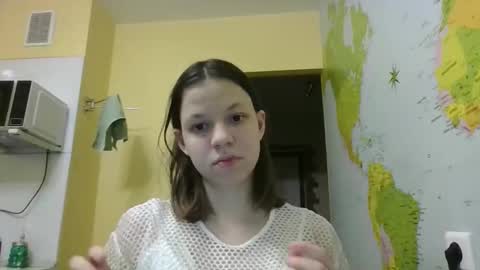 Snapshot of paradise_tease chatting on March 2026 06:26:01 PM paradise_tease online show from March 2026 06:26:01 PM