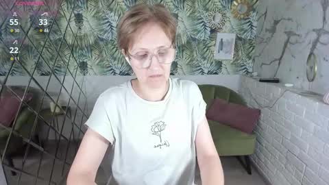 Paris online show from December 2025 08:02:01 PM