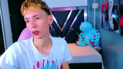 Snapshot of park_jimin1 chatting on November 2025 02:56:01 PM park_jimin1 online show from November 2025 02:56:01 PM