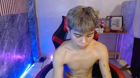 HENRY online show from October 2025 04:28:01 PM