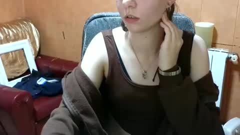 LiaSweetX online show from November 2025 10:30:02 PM