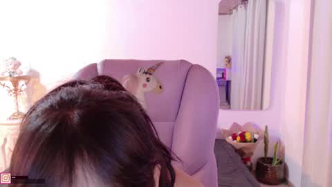 Snapshot of pau_cute chatting on April 2026 09:27:01 PM Sofa online show from April 2026 09:27:01 PM