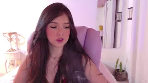 Snapshot of pau_cute chatting on May 2026 04:29:02 AM Sofa online show from May 2026 04:29:02 AM