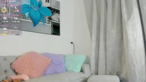 Snapshot of pau_delima__ chatting on February 2025 01:23:01 AM paulina online show from February 2025 01:23:01 AM