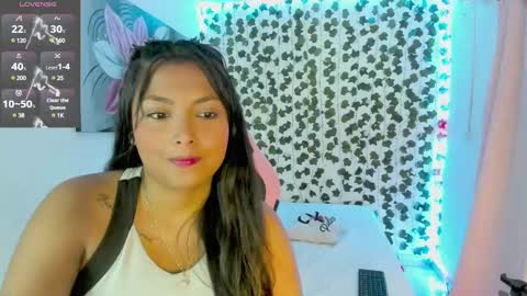 Snapshot of pau_delima__ chatting on March 2025 10:32:02 AM paulina online show from March 2025 10:32:02 AM