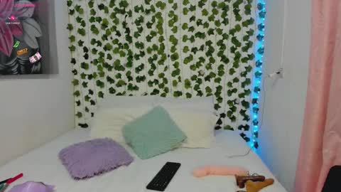 Snapshot of pau_delima__ chatting on September 2025 02:46:02 AM paulina online show from September 2025 02:46:02 AM