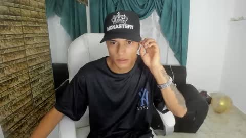 Paul online show from November 2025 02:21:01 AM