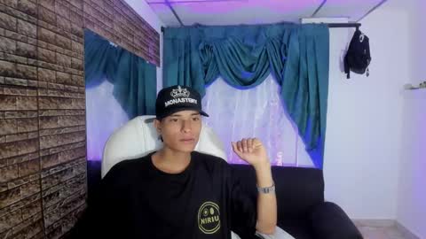 Paul online show from November 2025 03:05:01 AM