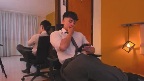 Paul online show from December 2024 01:55:02 PM