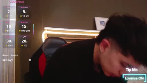 Paul online show from October 2025 02:13:01 PM