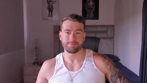 PAUL ROGER online show from October 2025 03:29:01 PM