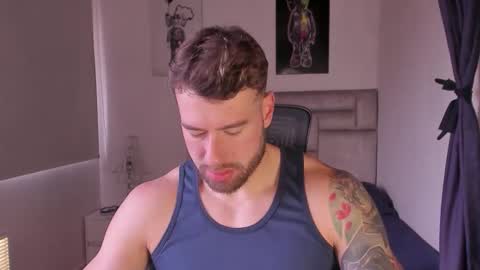 PAUL ROGER online show from February 2026 01:00:02 PM