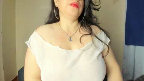 paula_ellie online show from November 2025 02:13:01 AM