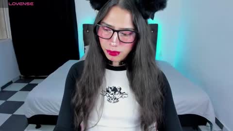 CALL ME PAULA  online show from February 2025 05:01:01 PM