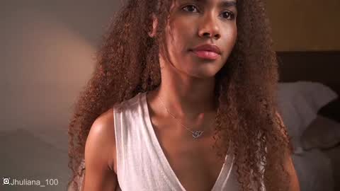 Snapshot of paulacora100 chatting on January 2025 12:59:02 AM Paula online show from January 2025 12:59:02 AM