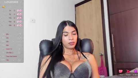 Paulett  online show from December 2025 02:49:01 AM