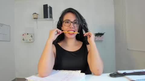 paulina online show from October 2025 08:06:02 PM