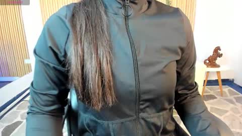 Paulina  online show from January 2026 10:53:01 AM