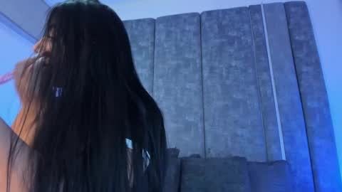 Paulina online show from March 2025 12:37:01 PM